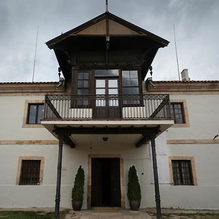 Casa Rural Palacio Conde De Aldana Con Piscina Entre Encinares Y Dehesas Terradillos Eksteriør bilde