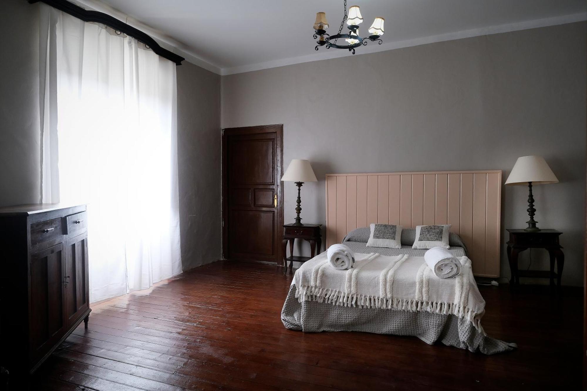 Casa Rural Palacio Conde De Aldana Con Piscina Entre Encinares Y Dehesas Terradillos Eksteriør bilde