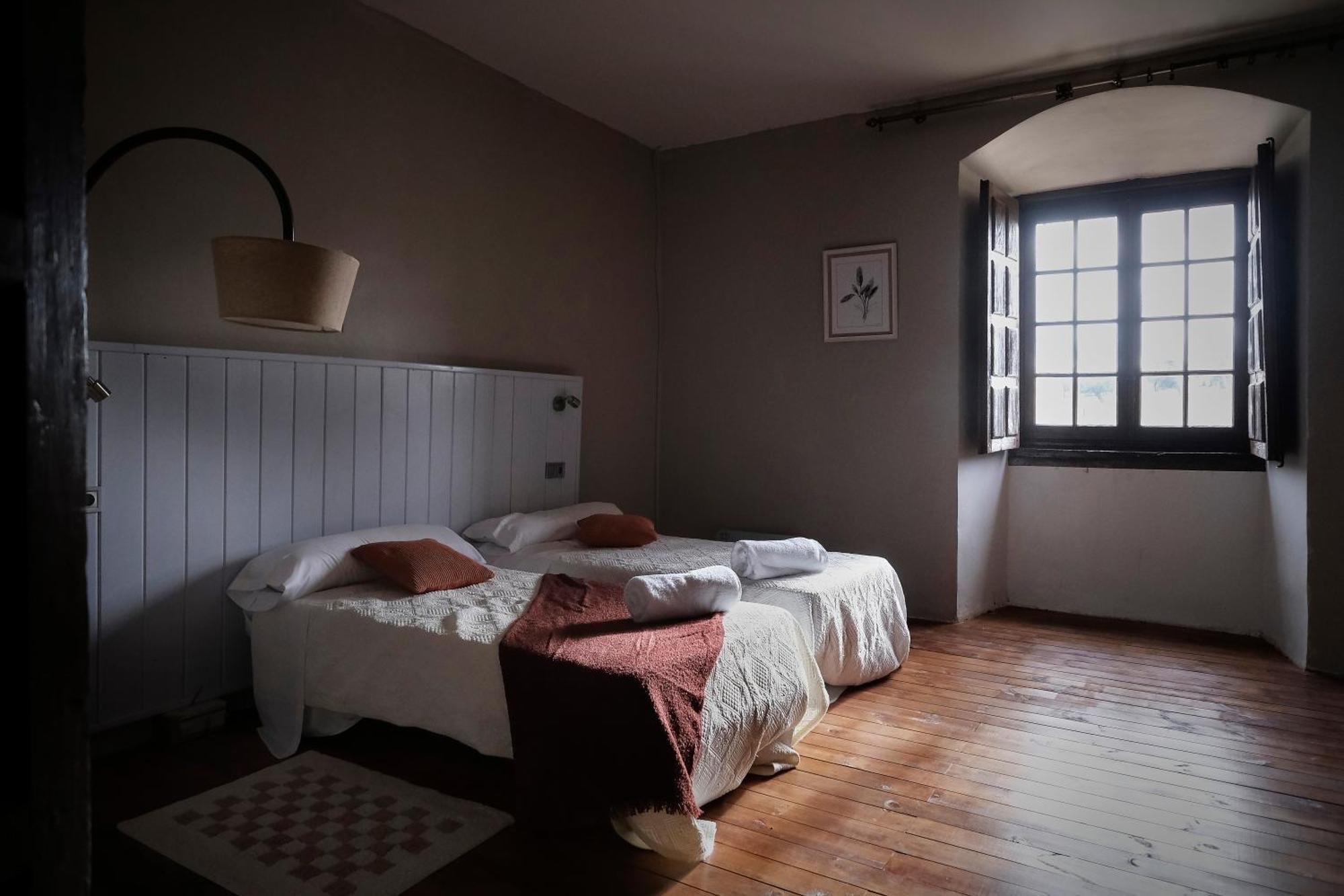 Casa Rural Palacio Conde De Aldana Con Piscina Entre Encinares Y Dehesas Terradillos Eksteriør bilde